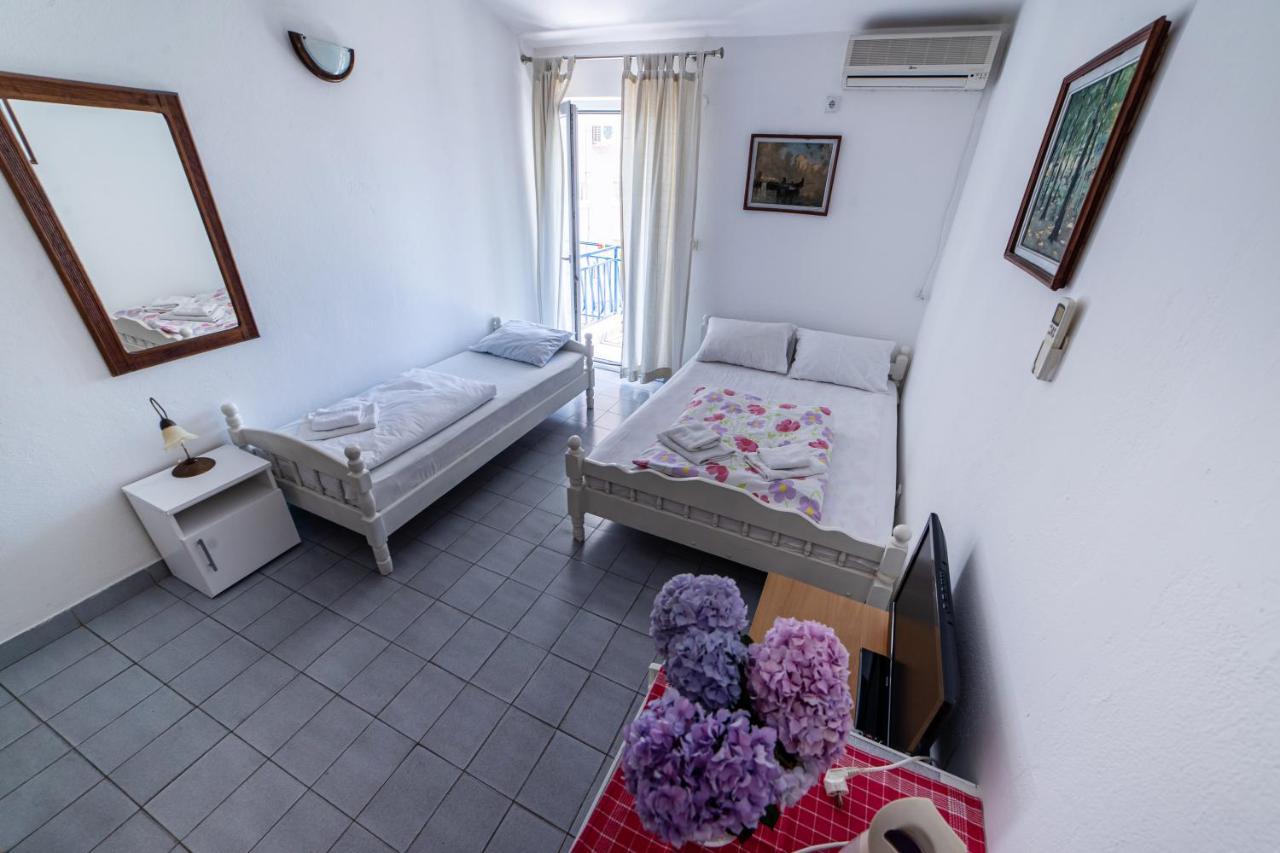 Apartments Vila Nikolic Rafailovici Exterior photo